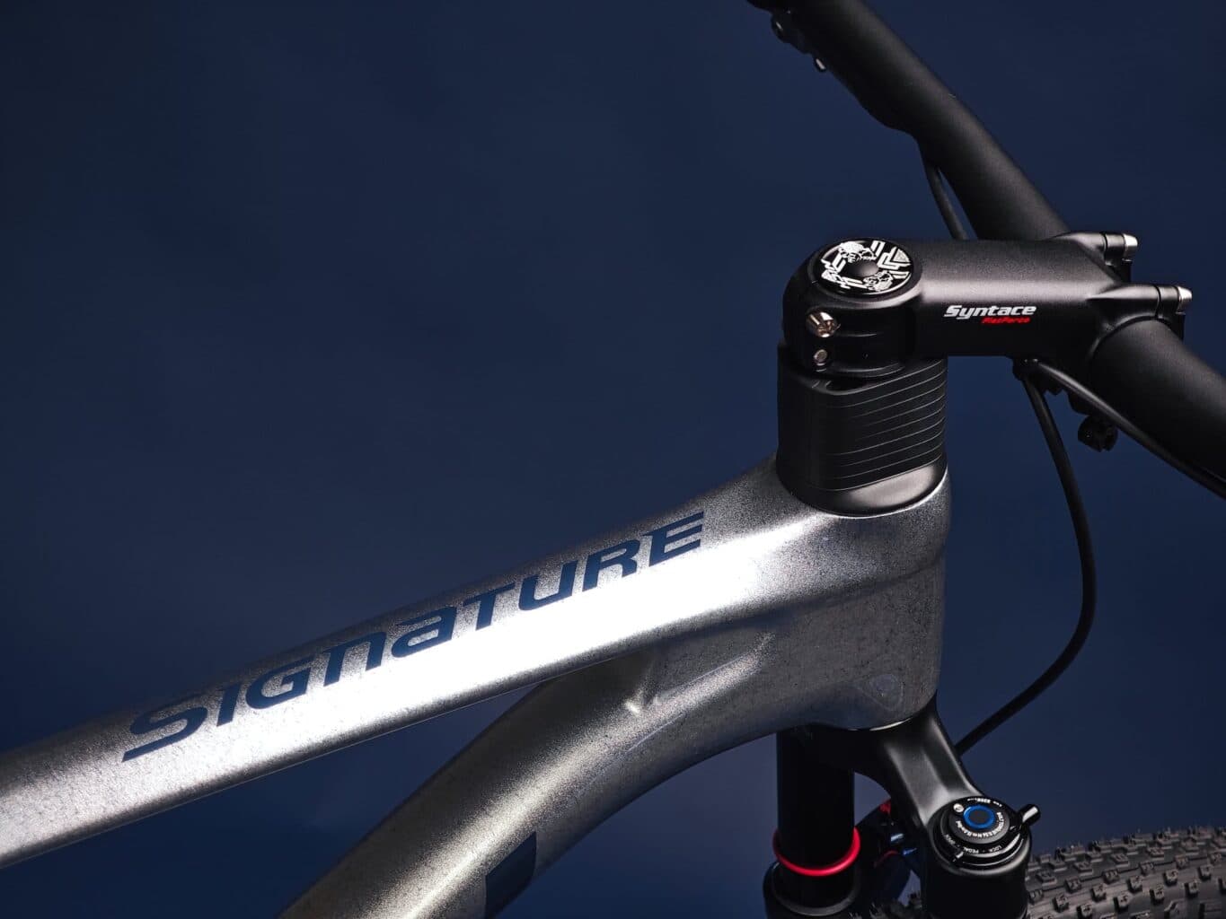 NICH SIGNATURE 2025 carbon frame — product detail 9