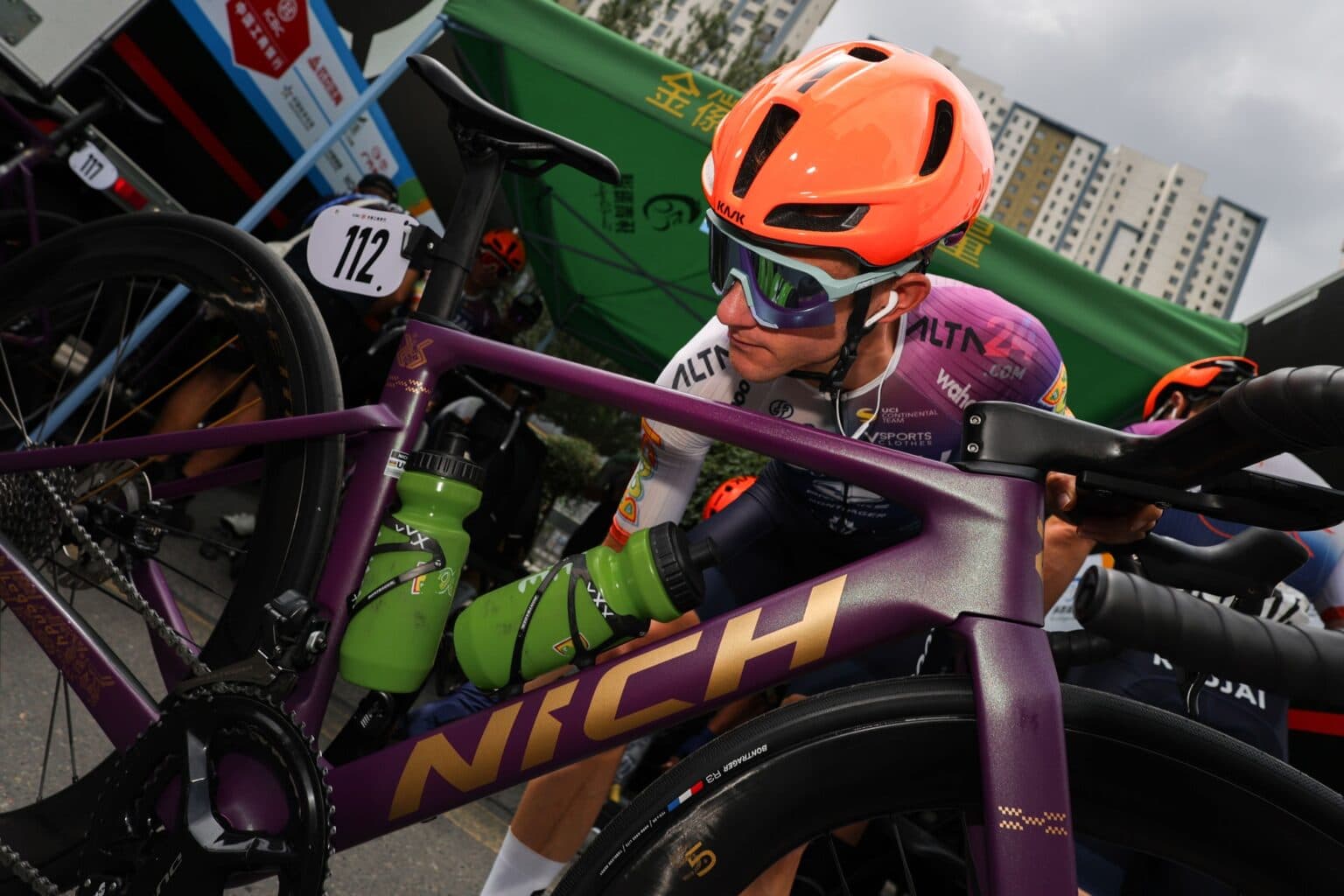 NICH LEGEND 4 2025 in action — riding shot 4